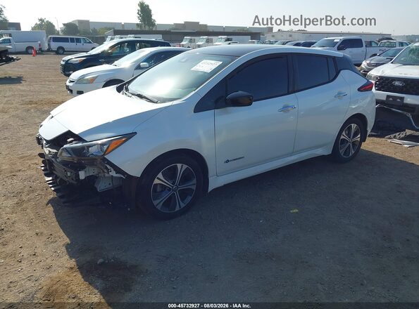 1N4BZ1CPXKC313304 2019 NISSAN LEAF Белый Передняя левая четверть
