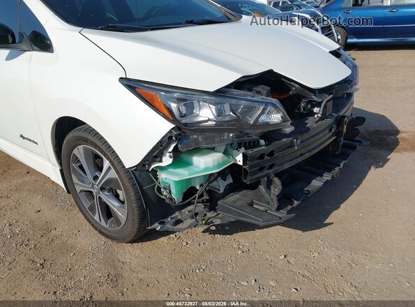 1N4BZ1CPXKC313304 2019 NISSAN LEAF Белый Вид щитка приборов