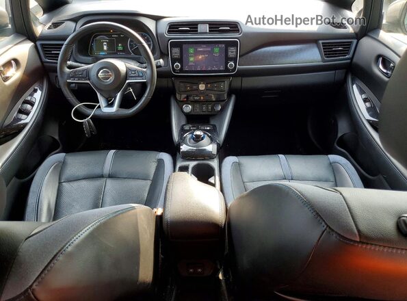 1N4BZ1DP7LC311493 2020 NISSAN LEAF Серый Вид панели приборов