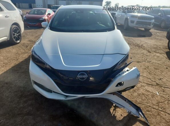 1N4CZ1CV1PC562892 2023 NISSAN LEAF Белый Вид спереди