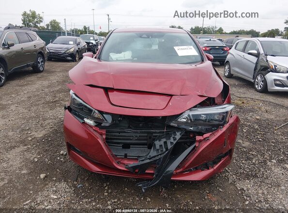 1N4CZ1CV3PC555961 2023 NISSAN LEAF Бордовый Вид задней части салона