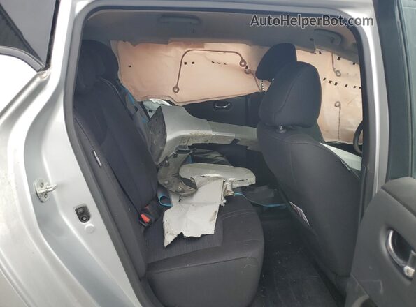1N4CZ1CV3PC558651 2023 NISSAN LEAF Silver Հետևի նստատեղերի տեսք