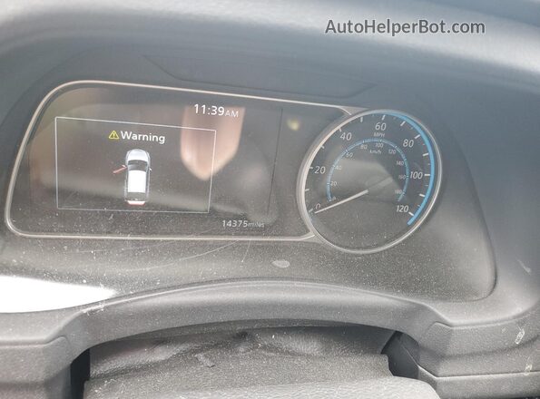1N4CZ1CV3PC558651 2023 NISSAN LEAF Silver Սարքավորումների վահանակի տեսք