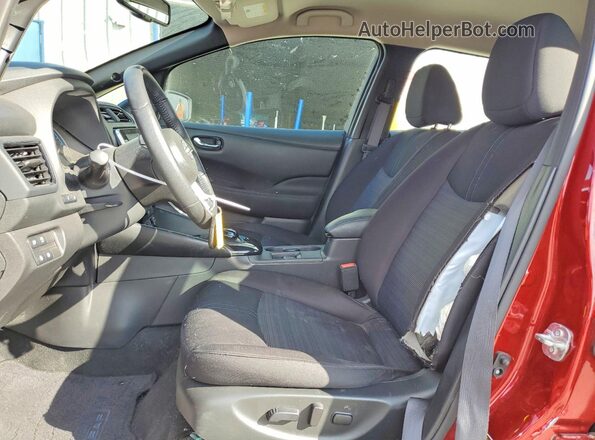 1N4CZ1CV3RC553422 2024 NISSAN LEAF Red Front interior view