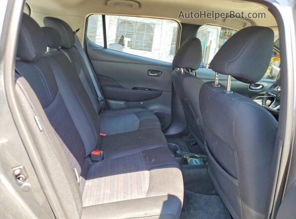 1N4CZ1CV4SC560045 2025 NISSAN LEAF Gray Vista de los asientos traseros