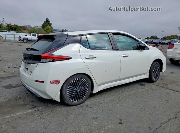 1N4CZ1CV8RC553092 2024 NISSAN LEAF White Rear right