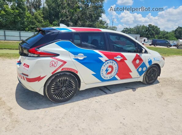 1N4CZ1CV8RC553108 2024 NISSAN LEAF Белый Задняя правая четверть