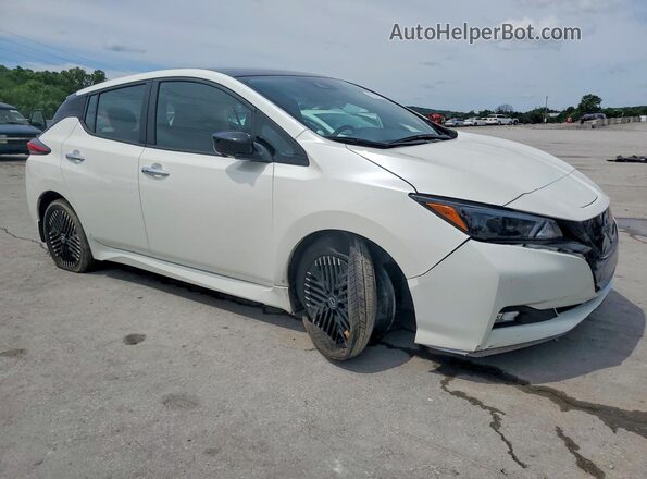 1N4CZ1CV8SC558363 2025 NISSAN LEAF White Front right