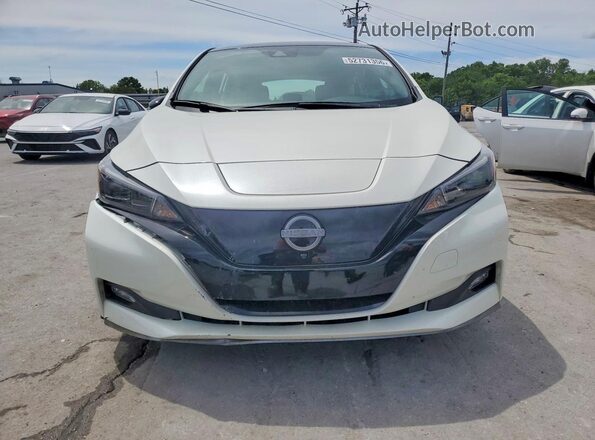 1N4CZ1CV8SC558363 2025 NISSAN LEAF White Front view