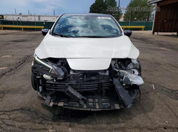 1N4CZ1CV8SC560663 2025 NISSAN LEAF White Դիմացի տեսք