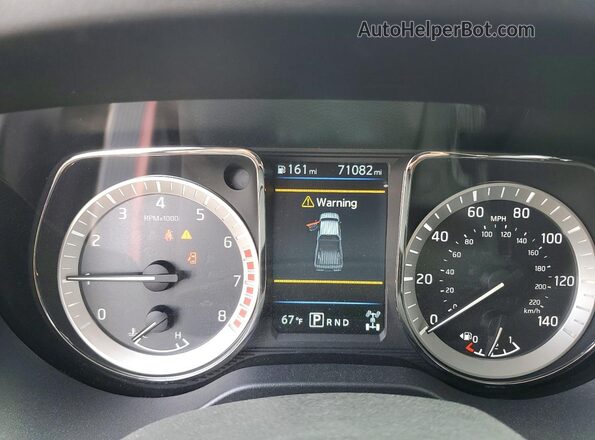 1N6AA1EJ0KN516239 2019 NISSAN TITAN Red Vista del cuadro de instrumentos