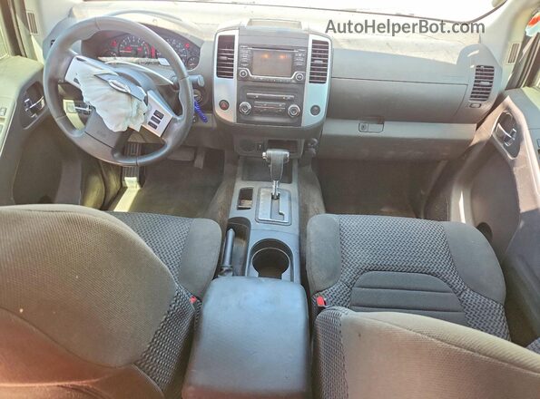 1N6AD0CU5JN714148 2018 NISSAN FRONTIER White Вид панелі приладів