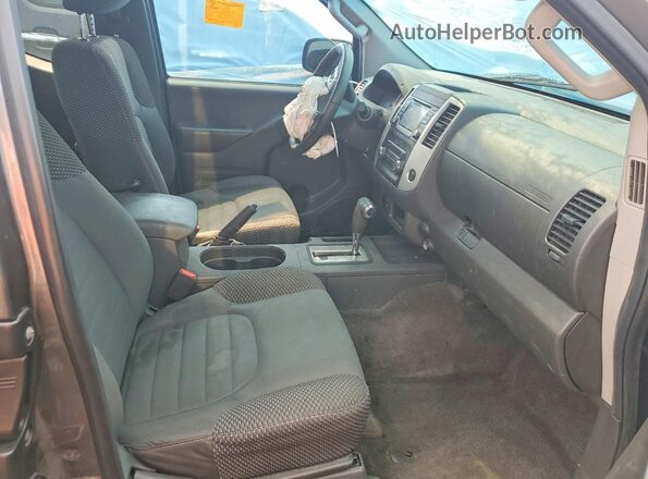 1N6AD0CU7GN712152 2016 NISSAN FRONTIER Серый Вид салона спереди