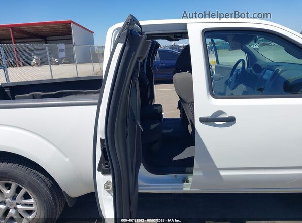 1N6AD0CU8KN704411 2019 NISSAN FRONTIER White VIN կոդի պիտակի տեսք