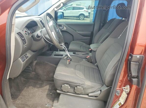 1N6AD0CU9GN756931 2016 NISSAN FRONTIER Brown Вид салону спереду