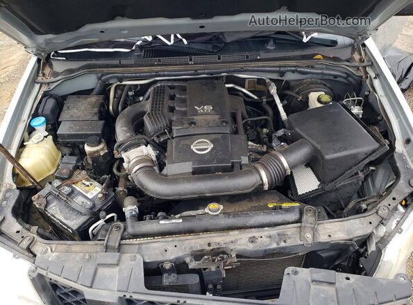 1N6AD0CW8JN720995 2018 NISSAN FRONTIER Silver Вид задньої частини салону