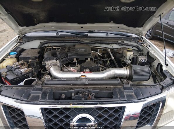 1N6AD0ER1JN708016 2018 NISSAN FRONTIER Белый Вид сзади