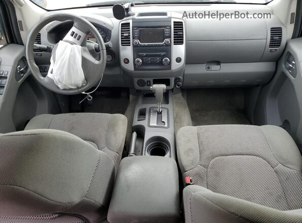 1N6AD0ER2HN732626 2017 NISSAN FRONTIER Серебряный Вид панели приборов