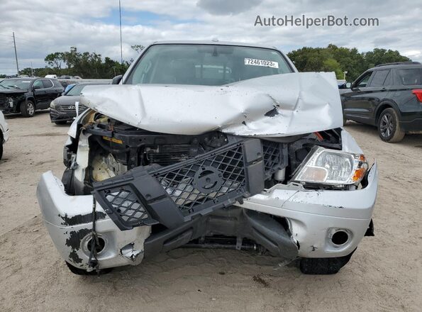 1N6AD0ER2HN732626 2017 NISSAN FRONTIER Серебряный Вид спереди