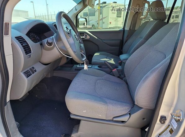 1N6AD0ER4KN731663 2019 NISSAN FRONTIER Gray Вид салону спереду