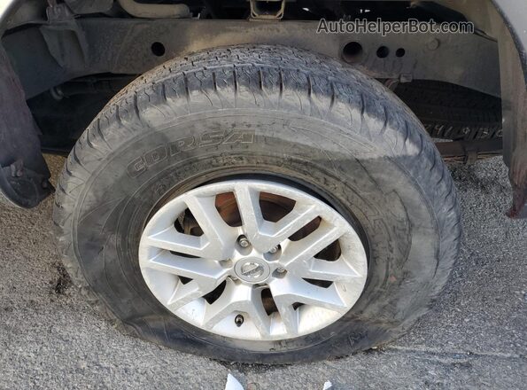 1N6AD0ER5KN790978 2019 NISSAN FRONTIER Gray 