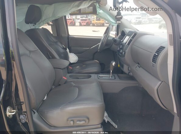 1N6AD0ER6KN775633 2019 NISSAN FRONTIER Черный Вид салона спереди