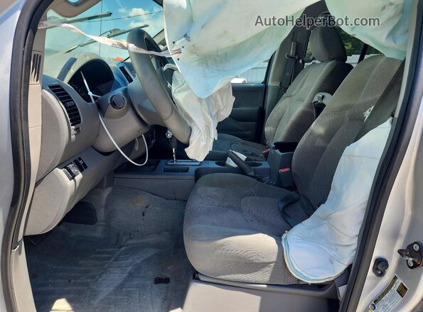 1N6AD0ER7GN738517 2016 NISSAN FRONTIER Silver Vista interior delantera
