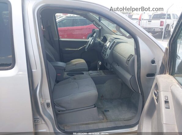 1N6AD0EV2HN704029 2017 NISSAN FRONTIER Silver Vista interior delantera