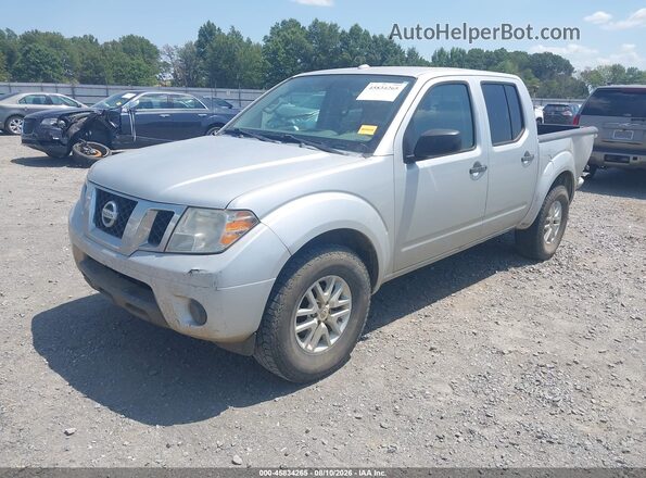 1N6AD0EV2HN704029 2017 NISSAN FRONTIER Silver Vista tres cuartos delantera izquierda