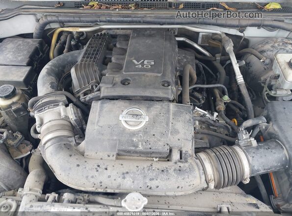1N6AD0EV2HN754980 2017 NISSAN FRONTIER White Вид ззаду