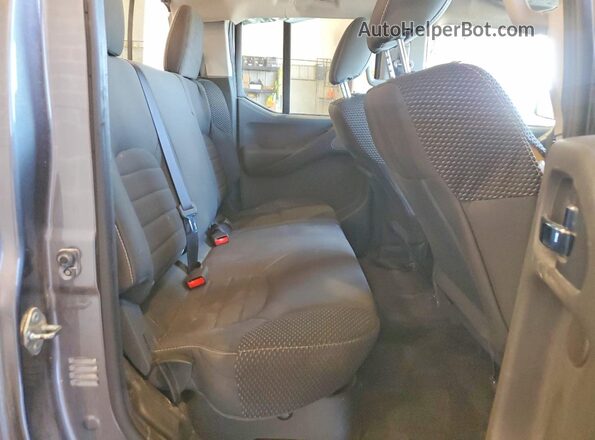 1N6AD0EV2JN717935 2018 NISSAN FRONTIER Gray Vista de los asientos traseros