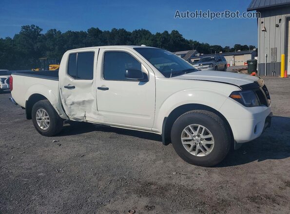 1N6AD0EV2JN746450 2018 NISSAN FRONTIER White Передня права чверть