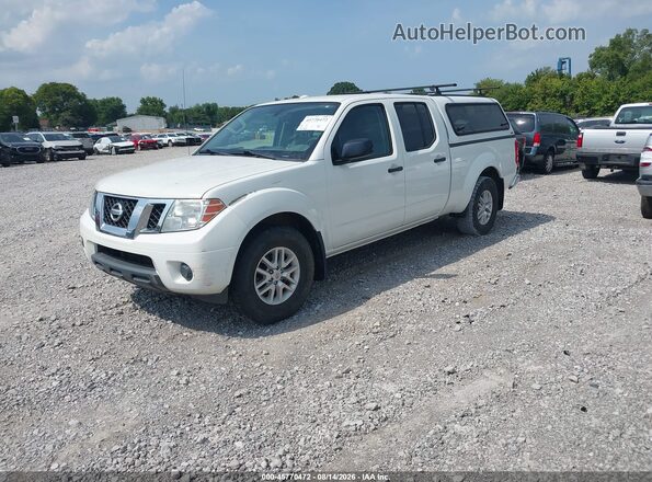 1N6AD0FV0JN720427 2018 NISSAN FRONTIER Белый Передняя левая четверть