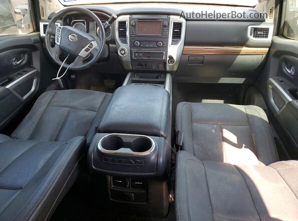1N6BA1F20GN503722 2016 NISSAN TITAN Black Widok deski rozdzielczej