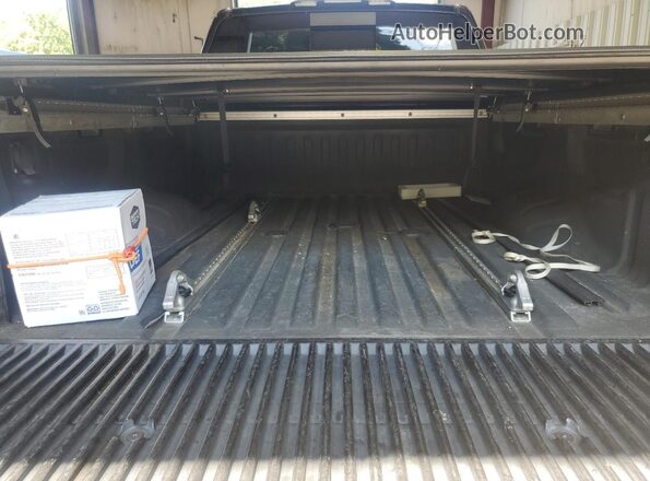 1N6BA1F48HN507097 2017 NISSAN TITAN Black 