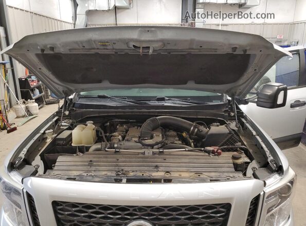 1N6BA1F48JN531003 2018 NISSAN TITAN Silver 