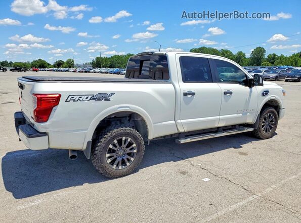 1N6BA1F48JN544656 2018 NISSAN TITAN White Trasero derecho