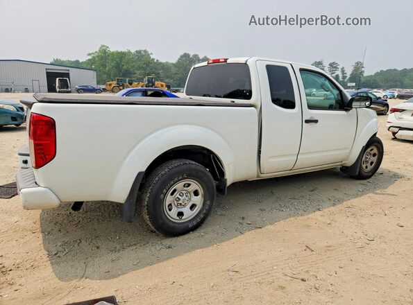 1N6BD0CT4JN737061 2018 NISSAN FRONTIER Белый Задняя правая четверть