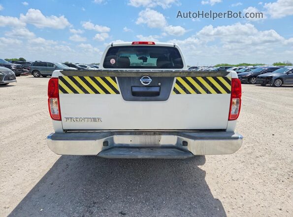 1N6BD0CT7GN738097 2016 NISSAN FRONTIER White Вид ззаду