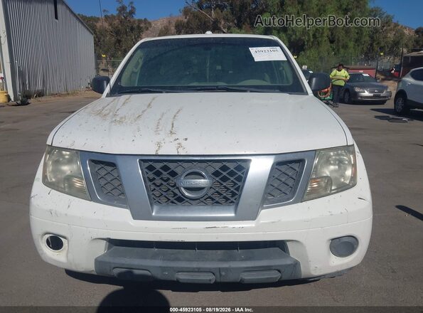 1N6BD0CT7GN743784 2016 NISSAN FRONTIER White Widok z przodu