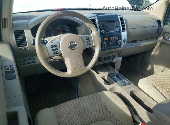 1N6DD0CWXHN738406 2017 NISSAN FRONTIER Белый Вид панели приборов