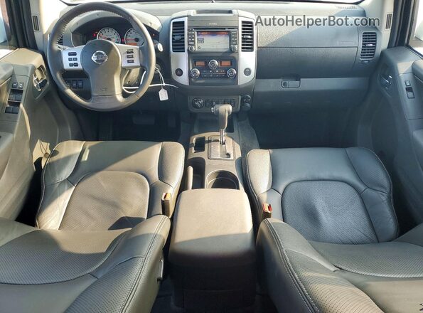 1N6DD0EV1JN757985 2018 NISSAN FRONTIER White Dashboard view