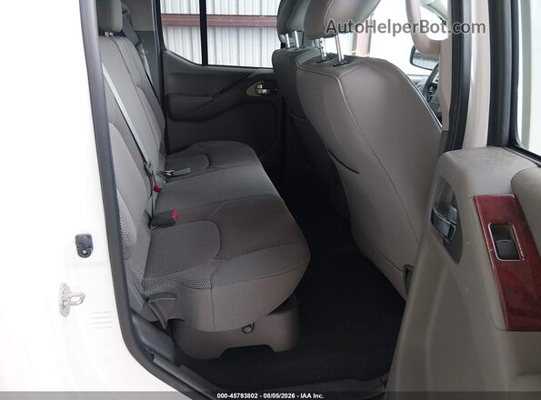 1N6ED0EB2LN703995 2020 NISSAN FRONTIER White Vista de la etiqueta del VIN