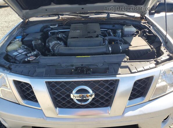 1N6ED0EB5LN720175 2020 NISSAN FRONTIER Silver Rear interior view