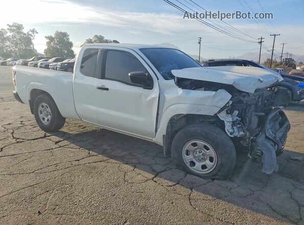 1N6ED1CL1NN627836 2022 NISSAN FRONTIER Белый Передняя правая четверть