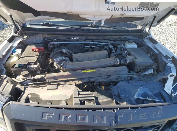 1N6ED1CL3RN652632 2024 NISSAN FRONTIER White Widok wnętrza z tyłu
