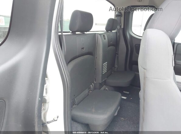 1N6ED1CL6NN688809 2022 NISSAN FRONTIER White VIN կոդի պիտակի տեսք