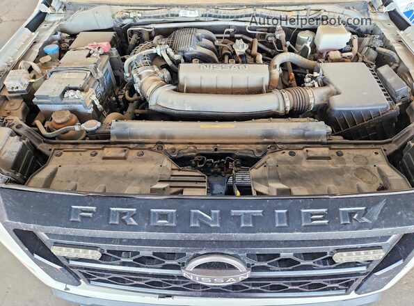 1N6ED1CL6RN647781 2024 NISSAN FRONTIER White Սալոնի հետևի տեսք