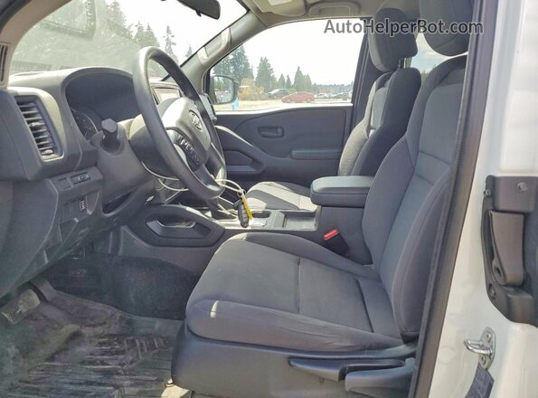 1N6ED1CL7RN623487 2024 NISSAN FRONTIER White Front interior view