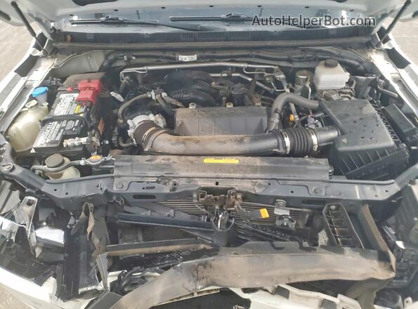 1N6ED1CL7RN652469 2024 NISSAN FRONTIER Белый Вид задней части салона